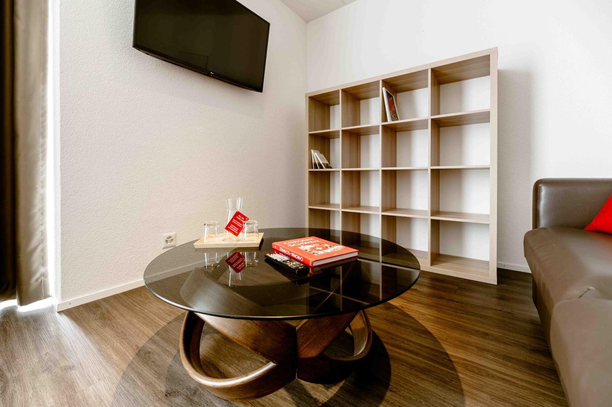 Los Lorentes Apartments Bern Airport Belp Eksteriør bilde